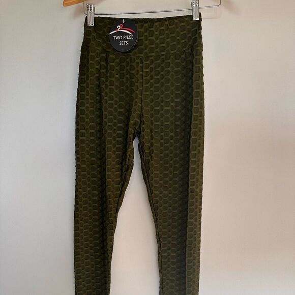 Olive Green Active Two piece honeycomb set - Picture 8 of 16